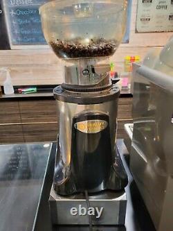 Visacrem Nera Et Grinder 2groupe Commercial Espresso Machine À Café