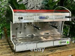 Wega Concept 2 Groupe Red Espresso Machine À Café Fournisseur Commercial De Gros