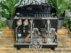 Wega Mininova Classic 2 Groupe Flambant Neuf Black & Timber Espresso Coffee Machine