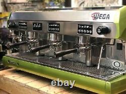 Wega Polaris 3 Aspect Métallique Groupe Vert Espresso Machine À Café De Commerce En Gros